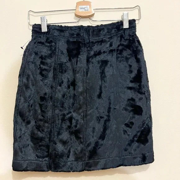 NWT Moschino snap button front black velvet mini skirt, size 42,